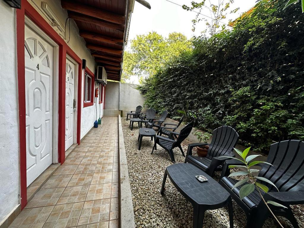 Posada Costa Del Sol Colón Zewnętrze zdjęcie